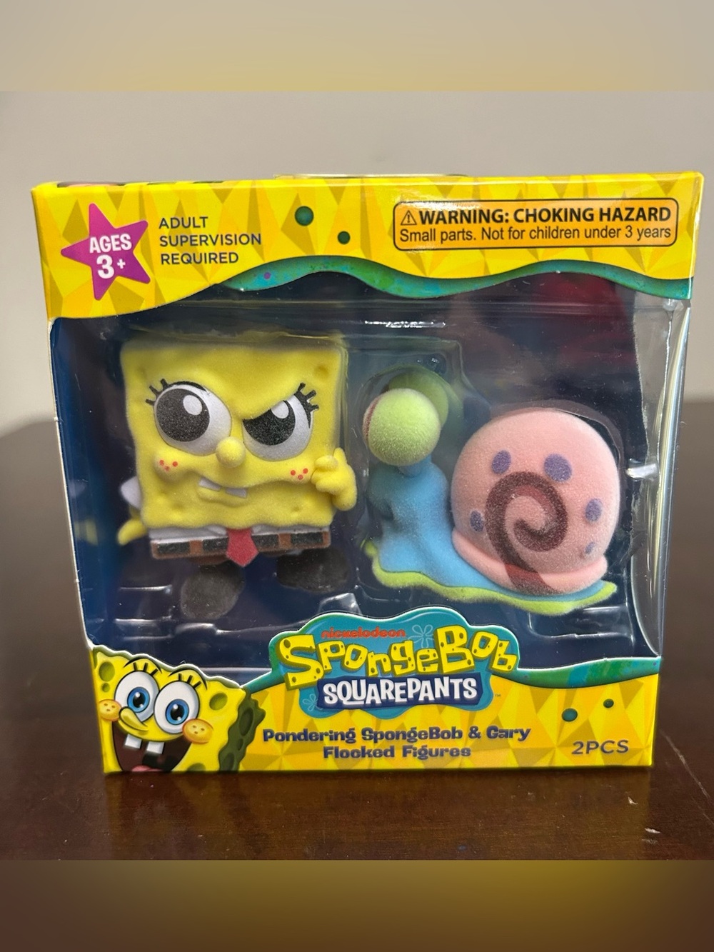 SpongeBob SquarePants Pondering SpongeBob & Gary Flocked Figures 2-Pack New NIB